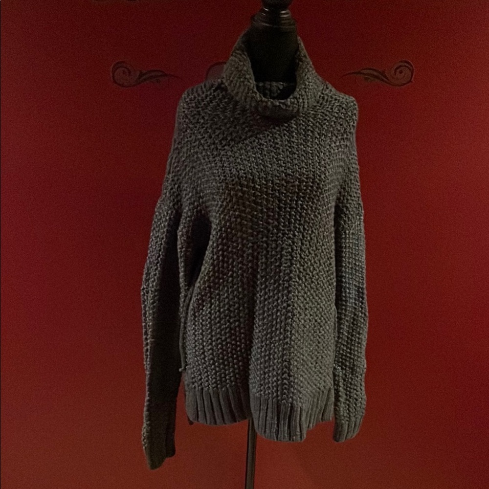 Abercrombie & Fitch Gray Cowl Neck Sweater